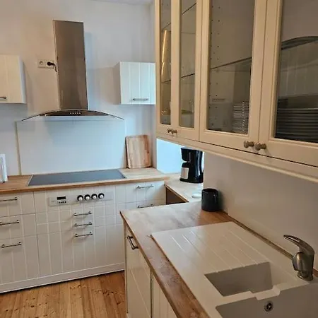 Grosse Private Spa Wellness Ferienwohnung In Koblenz Naehe Zum Rhein Exterior foto